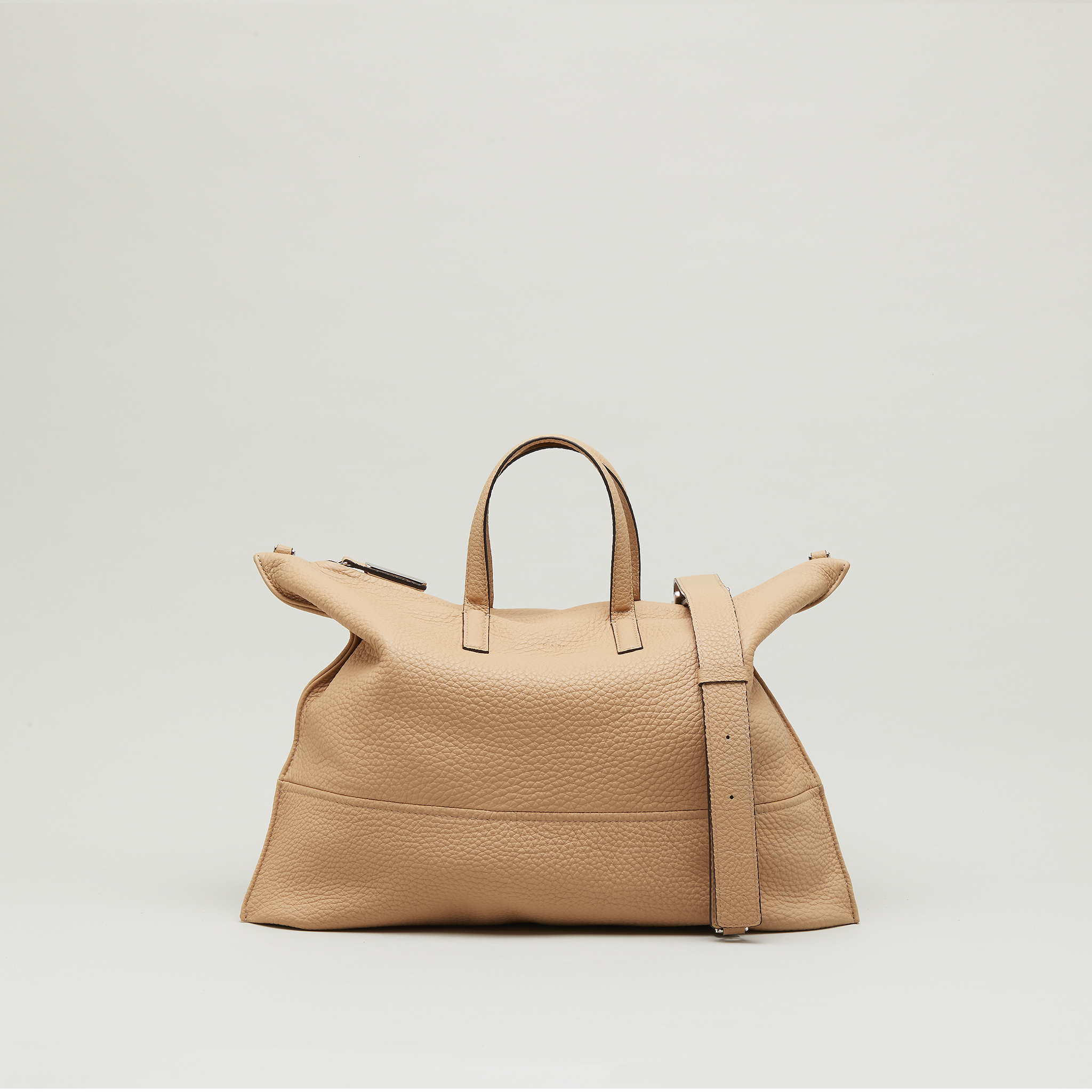 Aiko L - Full Grain Natural