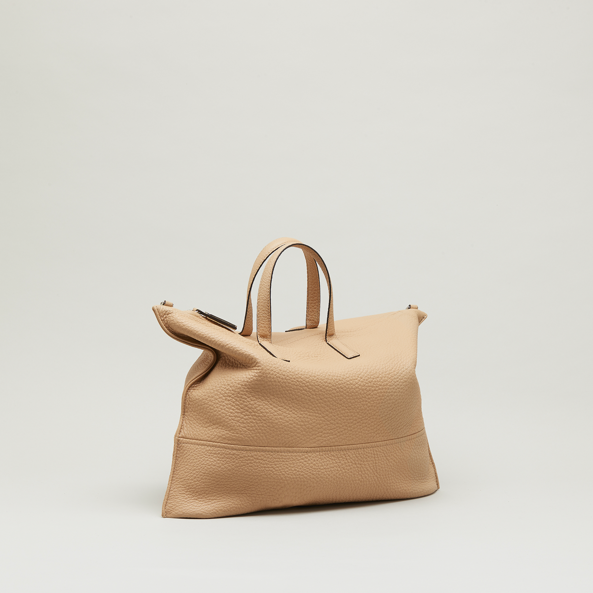 Aiko L - Full Grain Natural